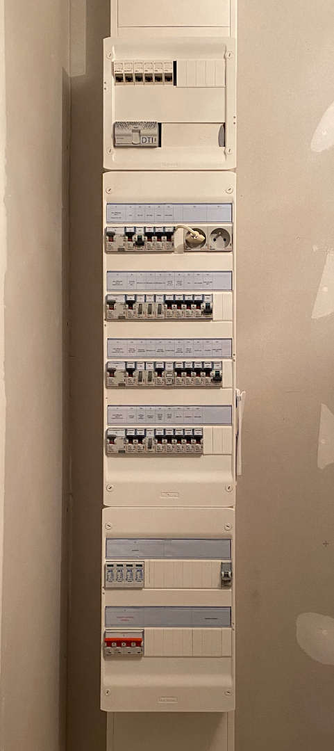 Electech — Photos 14